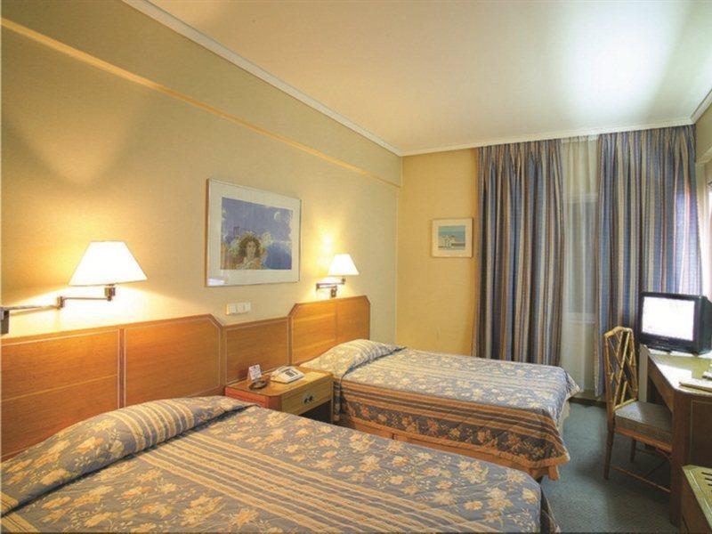Ionis Hotel Atenas Exterior foto